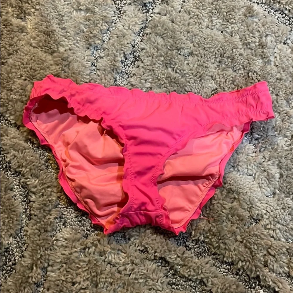 Victoria secret bathing suit bottoms - Picture 1 of 3